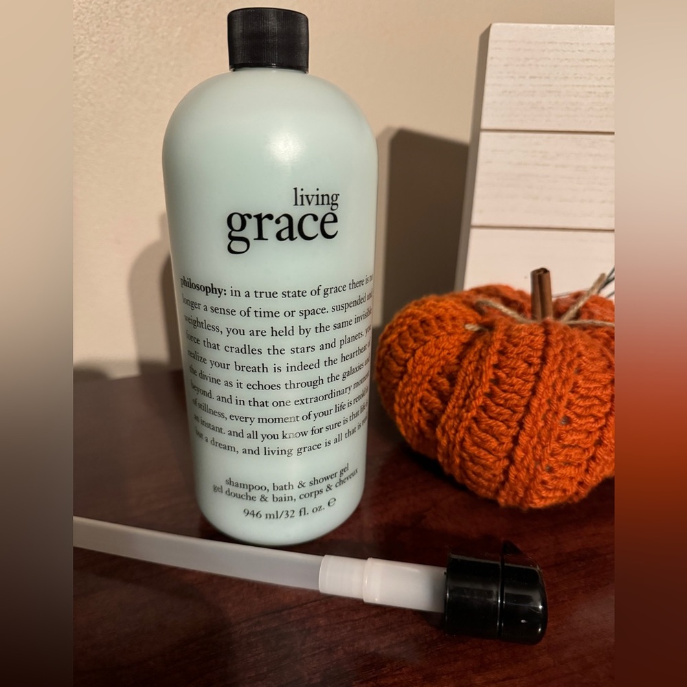 New Philosophy Living Grace Shampoo/Body Wash 32 oz